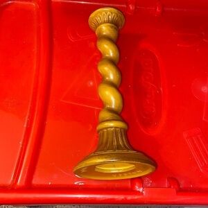 Beautiful single Haeger  goldish candleholder C3